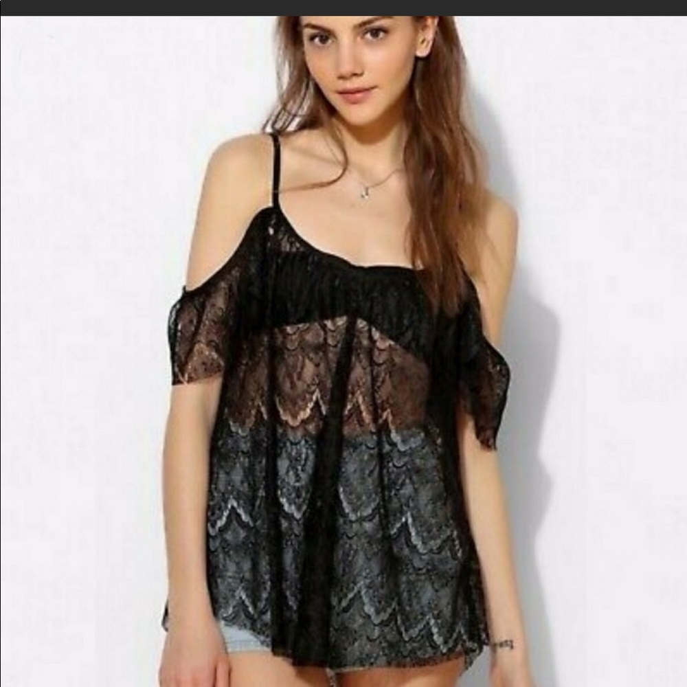 Kimchi Blue lace top